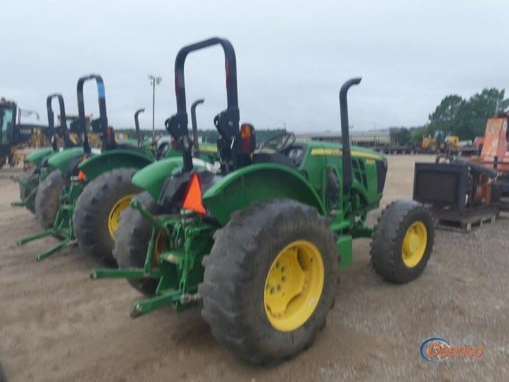 john-deere-5045e-image-2