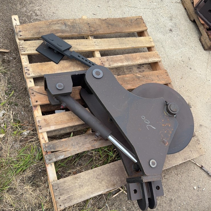 Hydraulic Asphalt Cutter