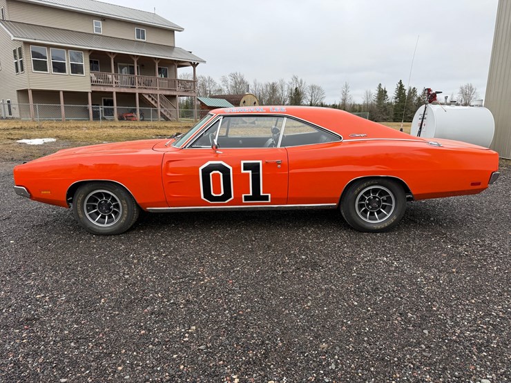 #2386-•-1969-dodge-charger-image-2