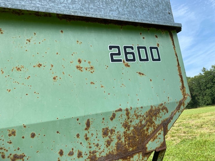 parker-2600-gravity-wagon-image-19