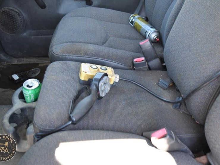 2004-chevrolet-silverado-1500-image-59