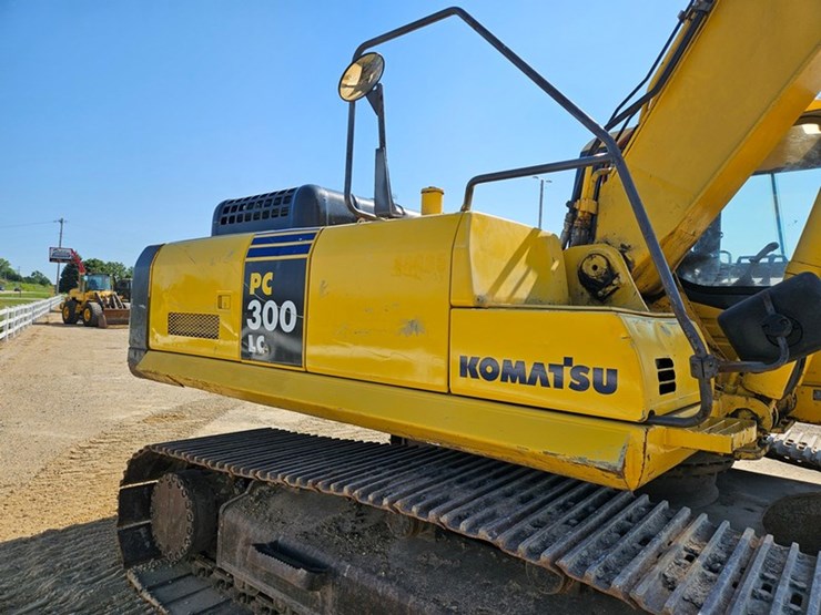 2006-komatsu-pc300-lc-image-42