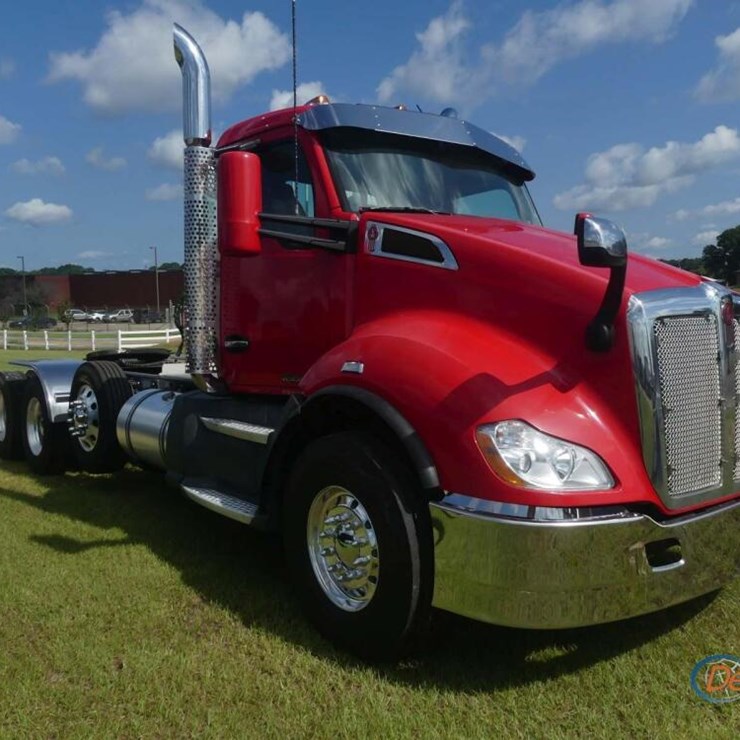 2017 KENWORTH T680