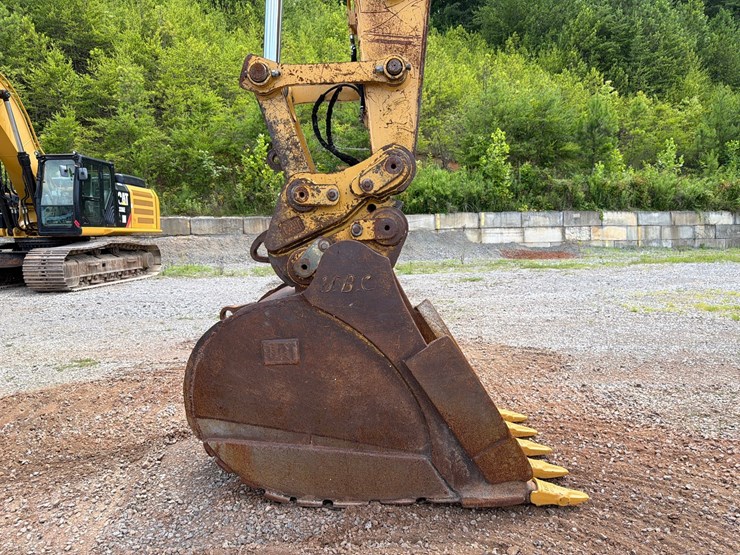 #4034-•-caterpillar-328d-lcr-excavator-image-11