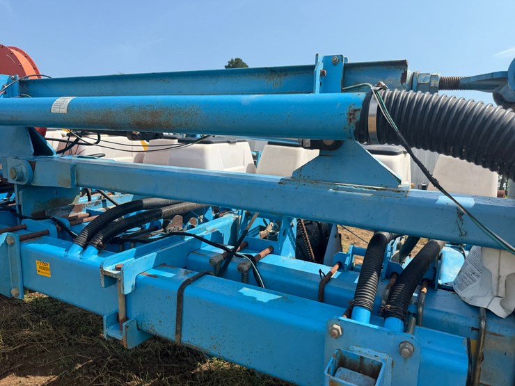 #51909-•-monosem-12-twin-row-38"-center-planter-05a116-inv#51909-image-124