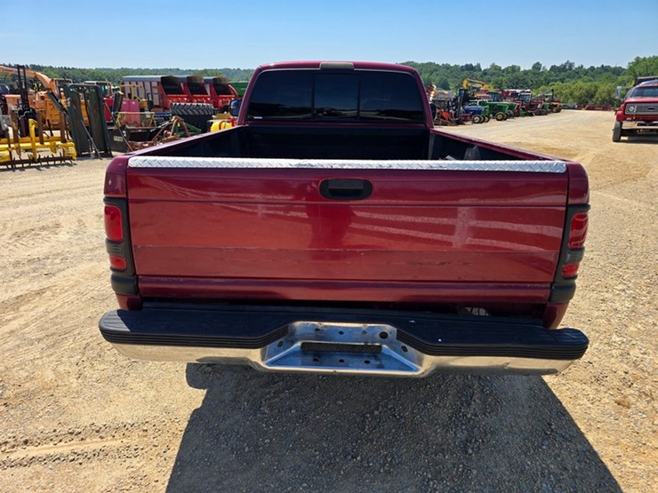 1996-dodge-ram-2500-image-4