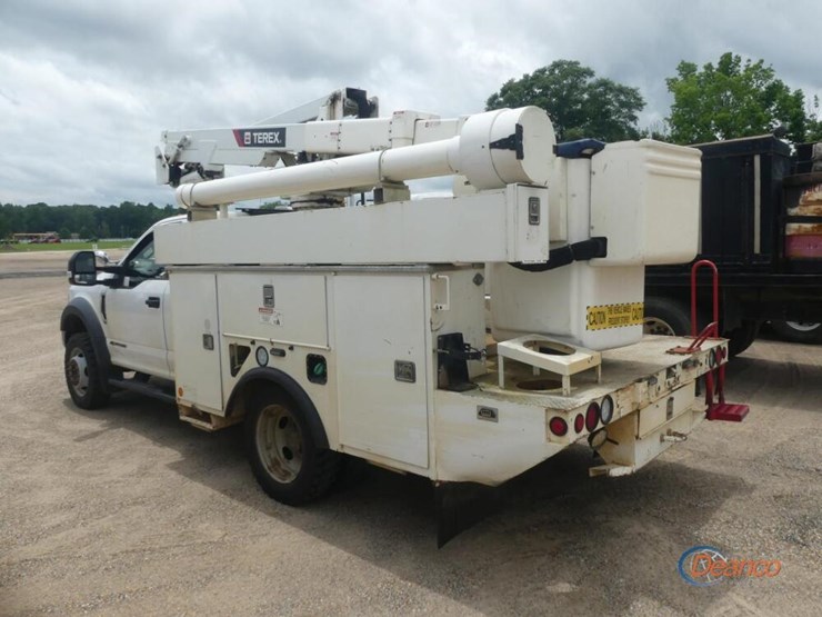 2018-ford-f550-image-3