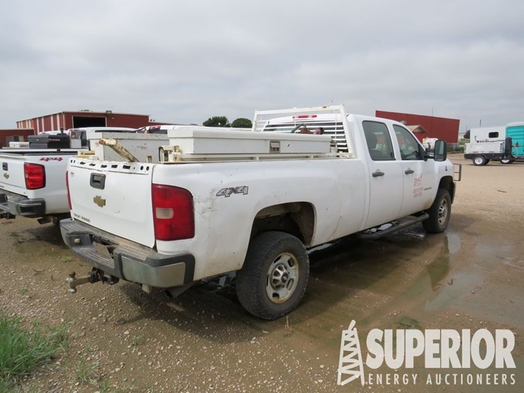 2011-chevrolet-silverado-2500hd-image-4