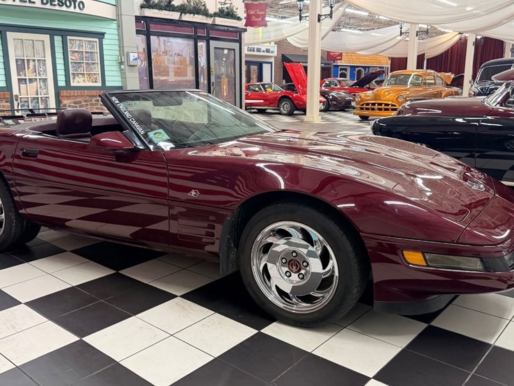 #1873-•-1993-chevrolet-corvette-image-18