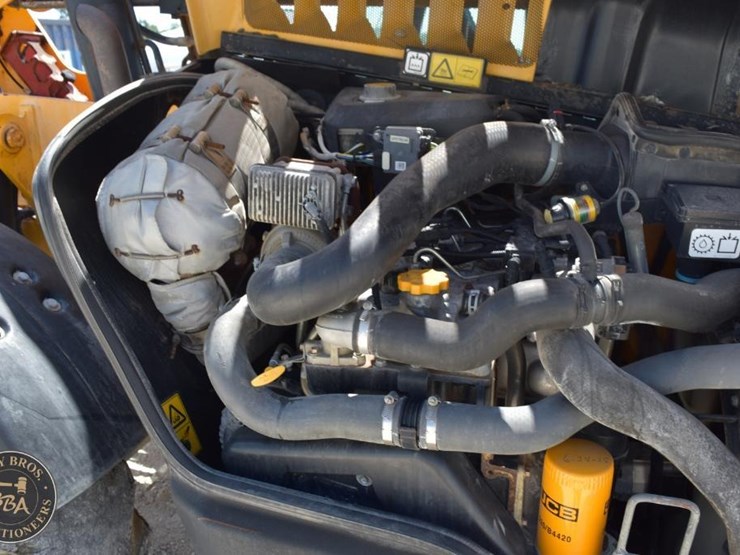 2018-jcb-512-56-image-34