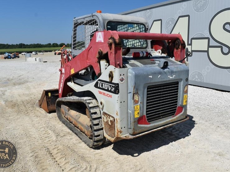 takeuchi-tl10v2-image-10