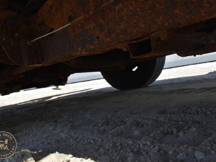 2004-chevrolet-silverado-1500-image-64