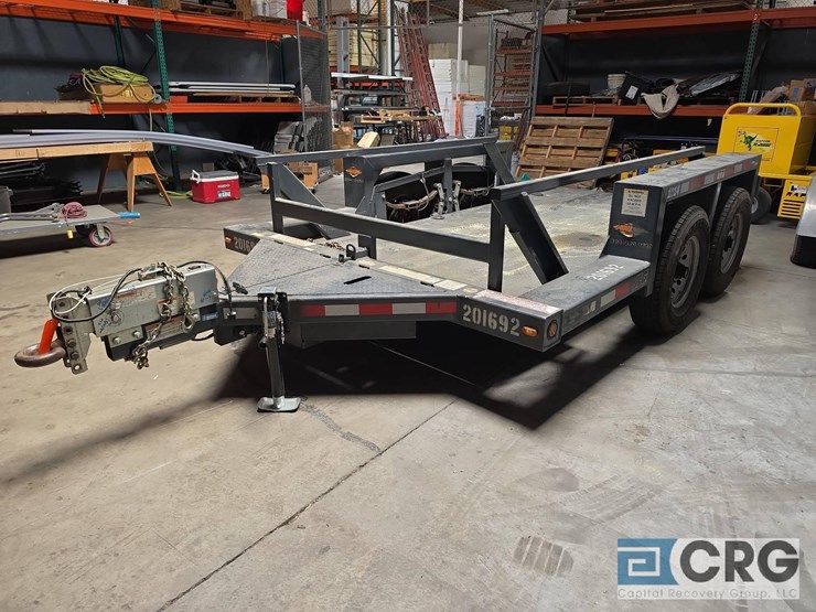 2018-jlg-triple-l-equipment-hauler-image-2