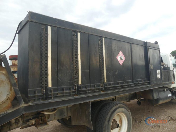 2008-international-durastar-4300-image-8