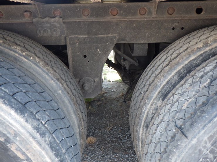2019-utility-3000r-image-10
