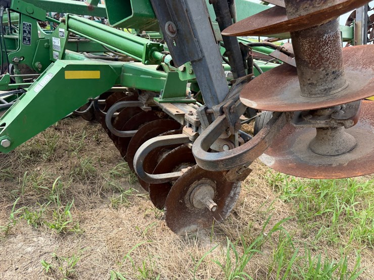 john-deere-37-image-37