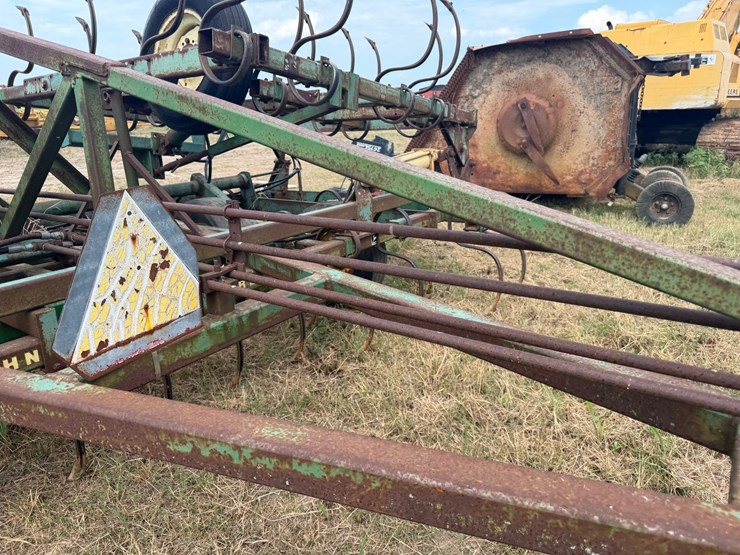 john-deere-1010-image-22