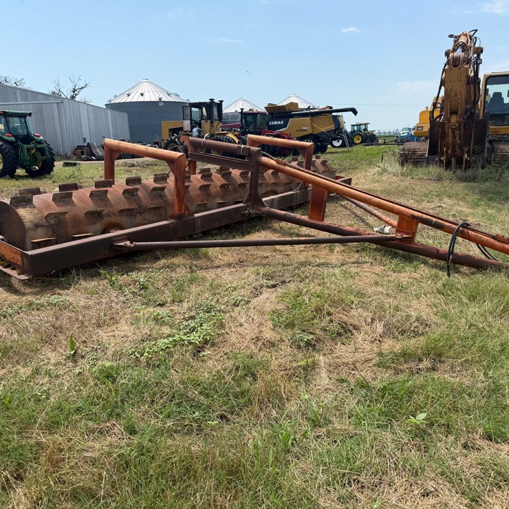 #51936 • 10' Stubble Roller INV#51936
