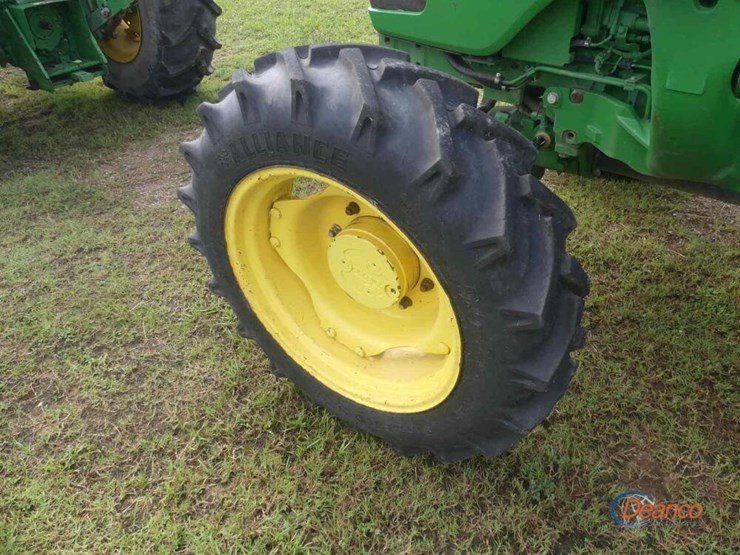 2021-john-deere-5075e-image-6