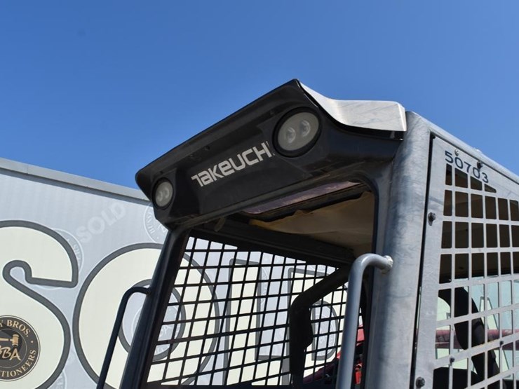 takeuchi-tl10v2-image-46