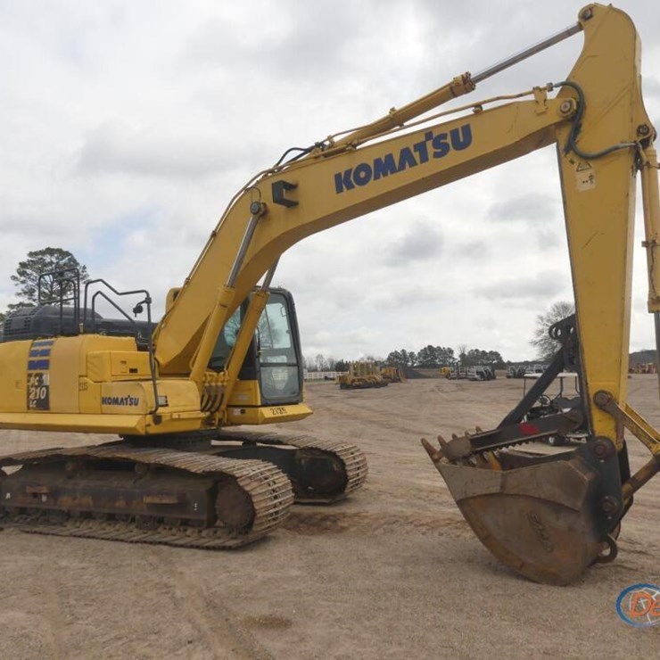 2016 KOMATSU PC210 LC-11