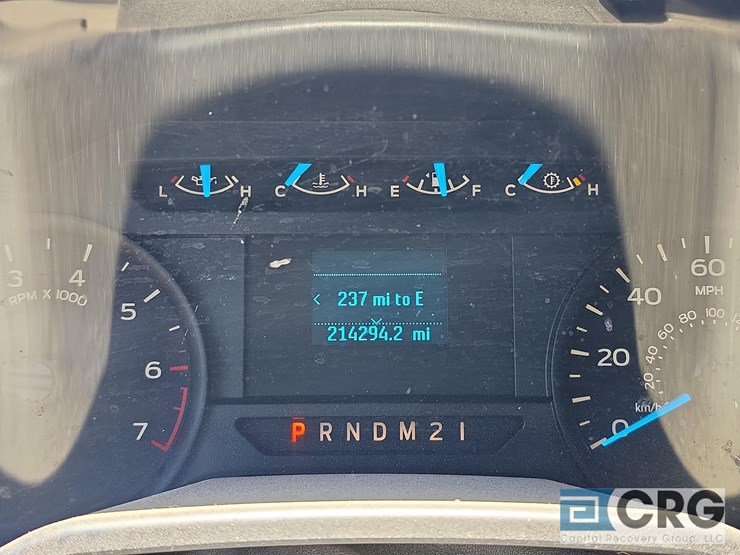 2016-ford-f150-xl-image-8