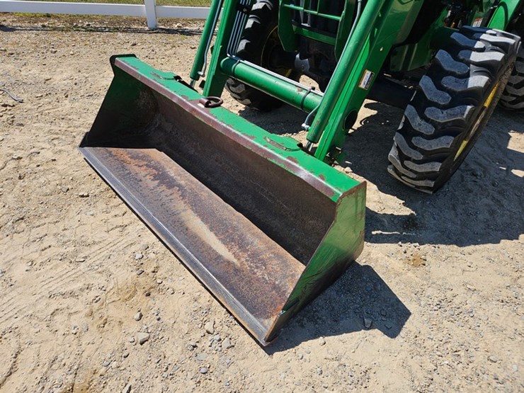 john-deere-5205-image-9