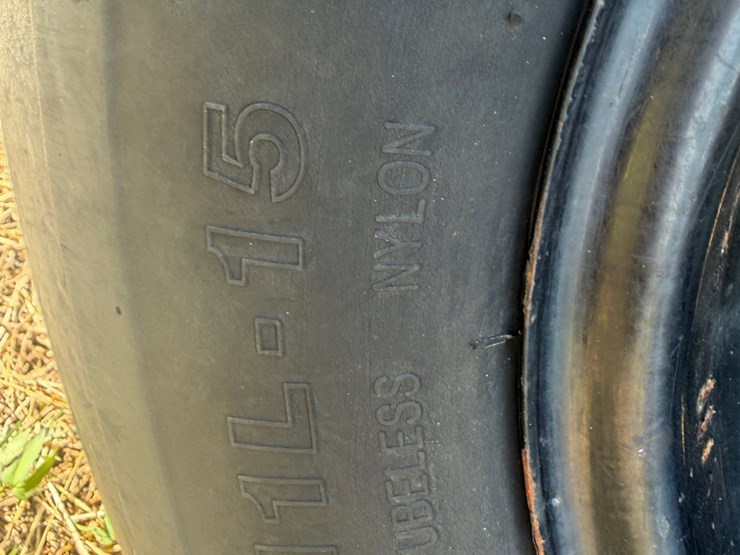 #51909-•-monosem-12-twin-row-38"-center-planter-05a116-inv#51909-image-5
