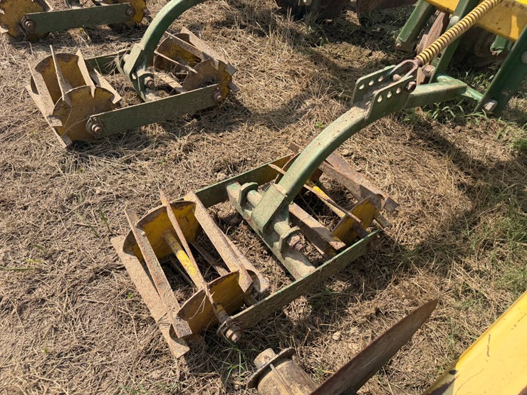 #51910-•-roll-a-cone-12-row-38"-spacing-hipper-10-3218-inv#51910-image-29
