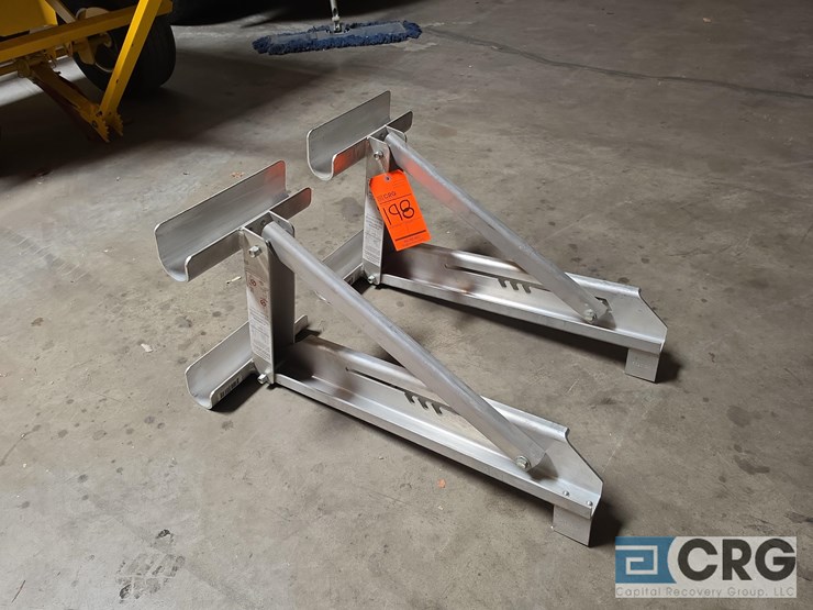 aluminum-ladder-jacks-image-2