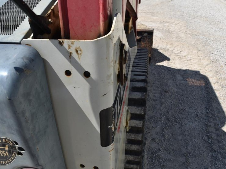 takeuchi-tl10v2-image-53
