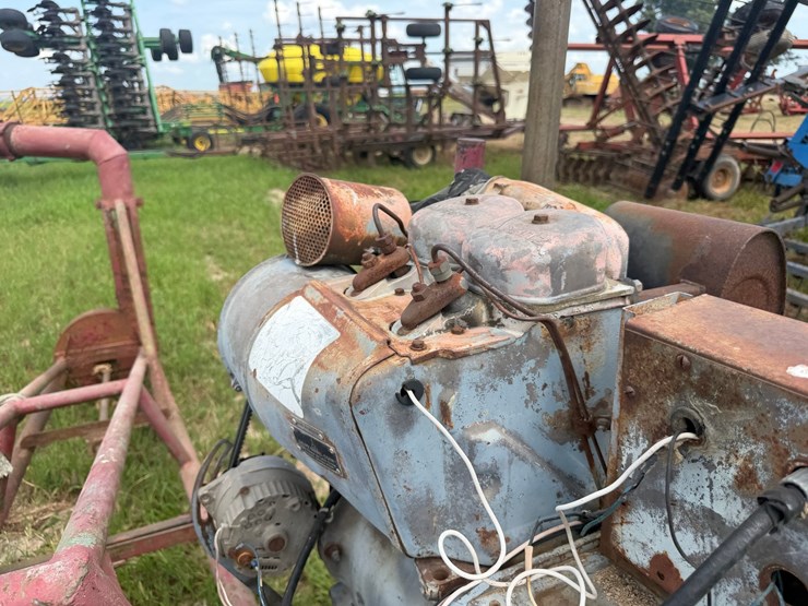 #51907-•-*inop-duetz-f2l912-2-cyl-power-unit-w/-trailer-inv#51907-image-33