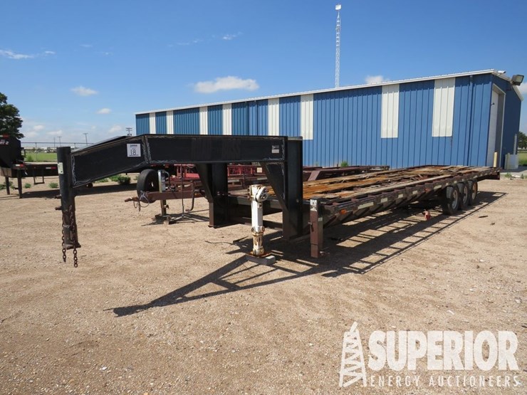1995-terry's-trailers-34'l-3-axle-gooseneck-trailer-image-2