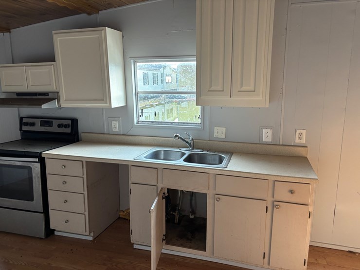 #305-•-mobile-home-image-39