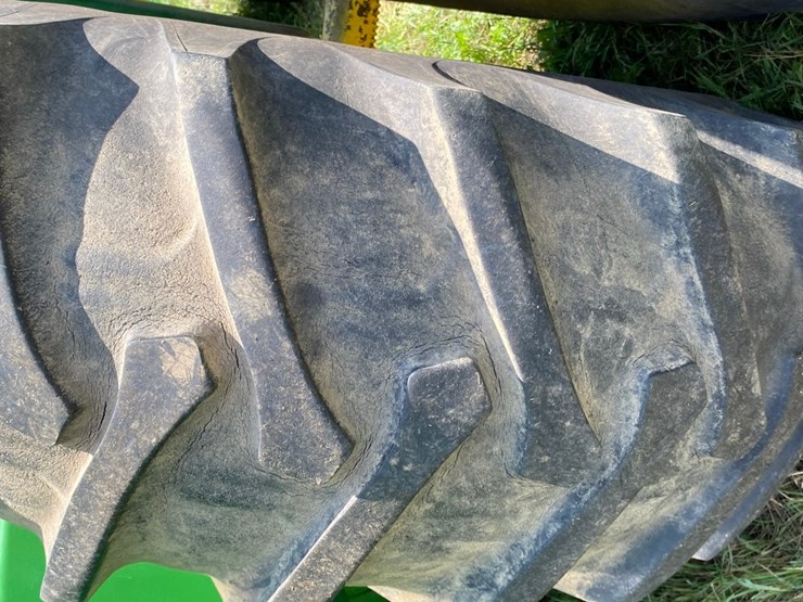 john-deere-8430-image-67