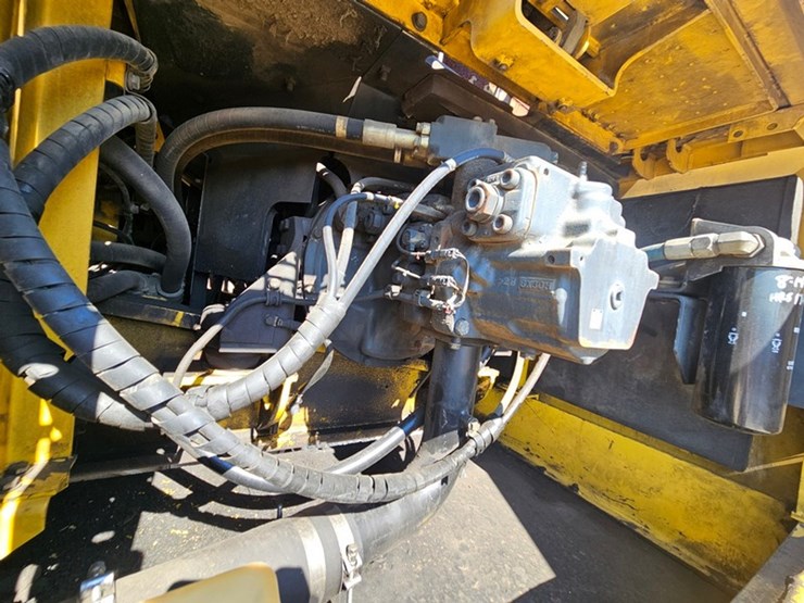 2006-komatsu-pc300-lc-image-60