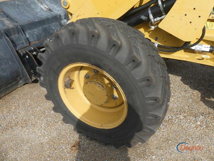 2014-caterpillar-908h2-image-6