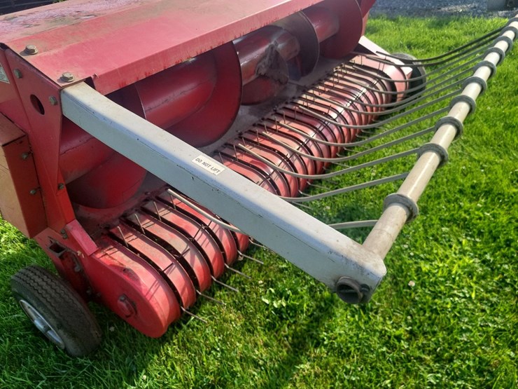 gehl-1065-tandem-axle-forage-chopper-w/2-heads---nice-image-56