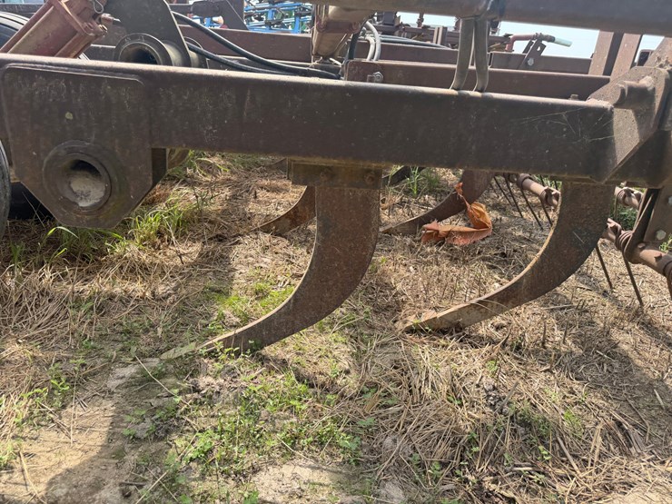 #51911-•-30'-chisel-plow-inv#51911-image-38