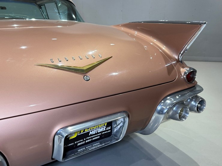 #1513-•-1957-cadillac-eldorado-image-38