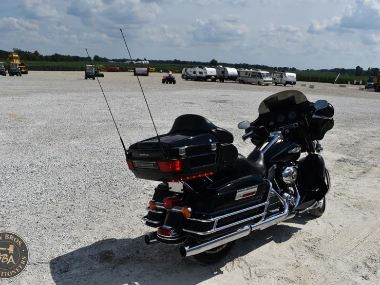 2011-harley-davidson-electra-glide-ultra-classic-46336-image-5