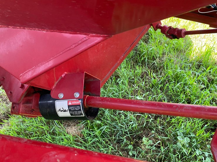 brent-678-grain-cart-image-18