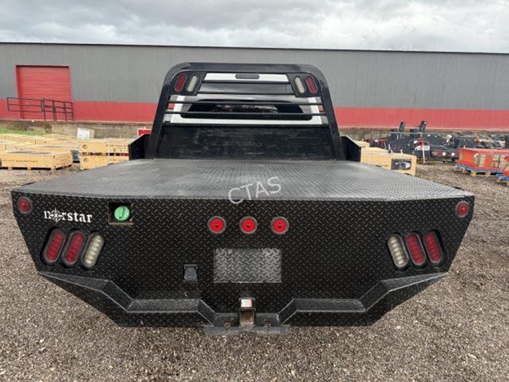 2016-ford-f350-xl-image-4
