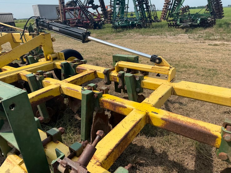 #51910-•-roll-a-cone-12-row-38"-spacing-hipper-10-3218-inv#51910-image-17