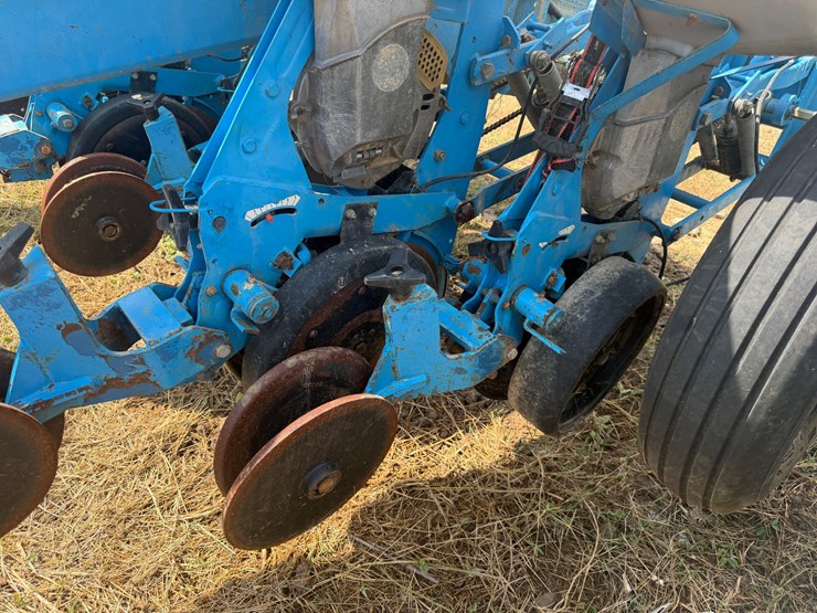#51909-•-monosem-12-twin-row-38"-center-planter-05a116-inv#51909-image-53
