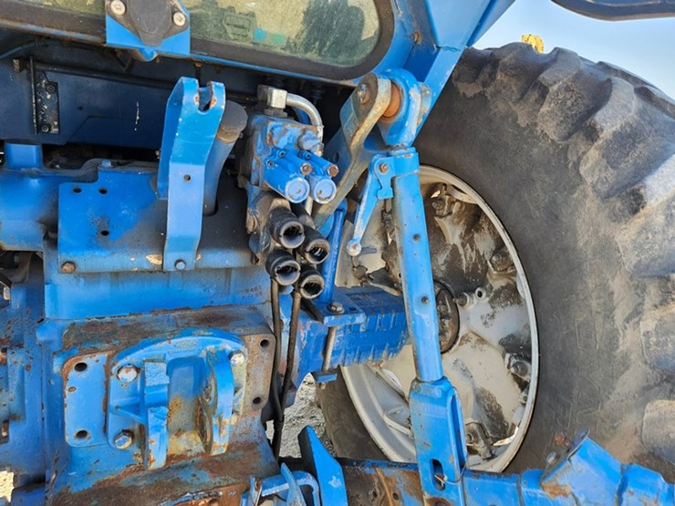 ford-8630-image-18