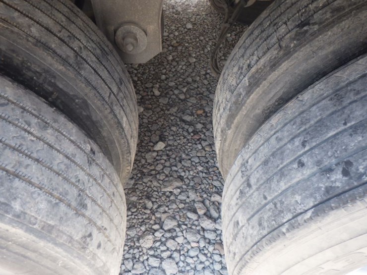 2019-utility-3000r-image-8