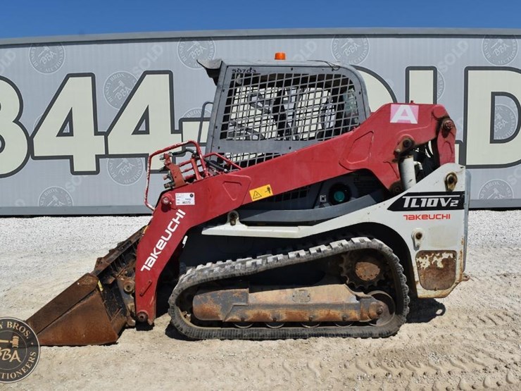 takeuchi-tl10v2-image-3