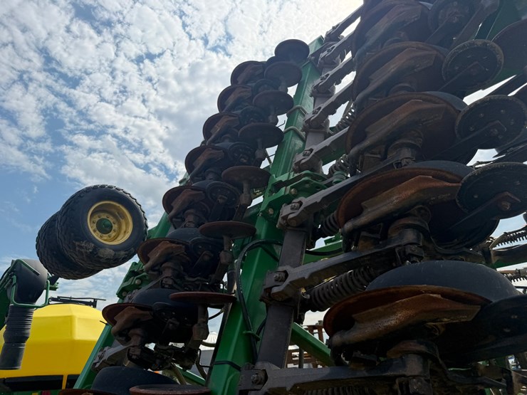 john-deere-40-image-40