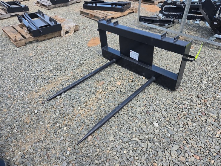 #6220-•-unused-jct-two-tine-skid-steer-bale-spear-attachment-image-1